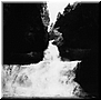 Zonder titel (Waterval) 1995 zw/w foto 70x70cm